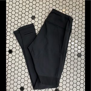 NWOT boutique dance leggings size small